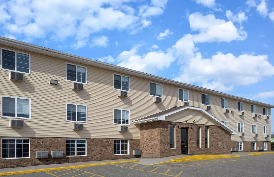 Super 8 By Wyndham Clinton-1