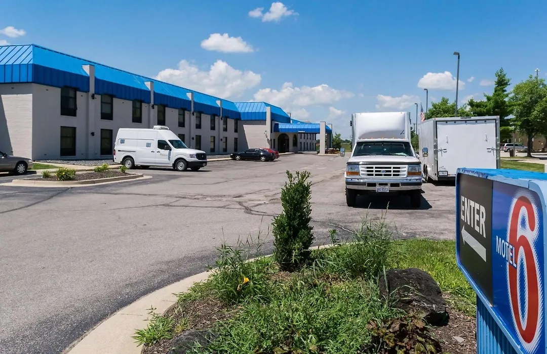 Motel 6-Richmond, In-1