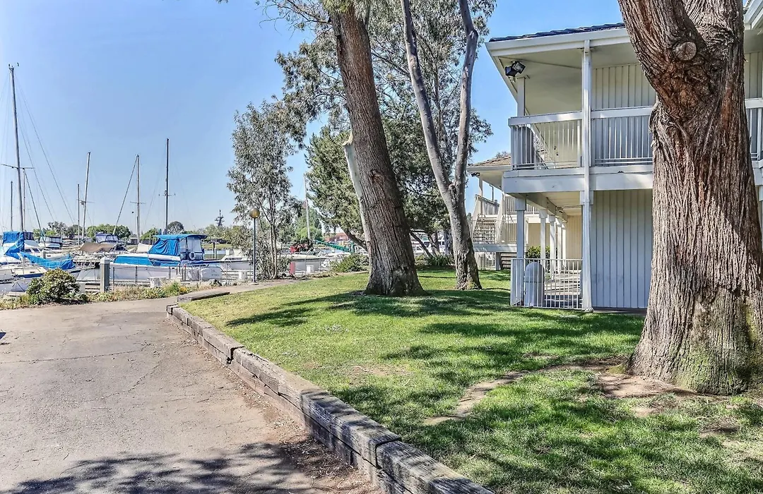 Motel 6-Oakland, Ca - Embarcadero-1