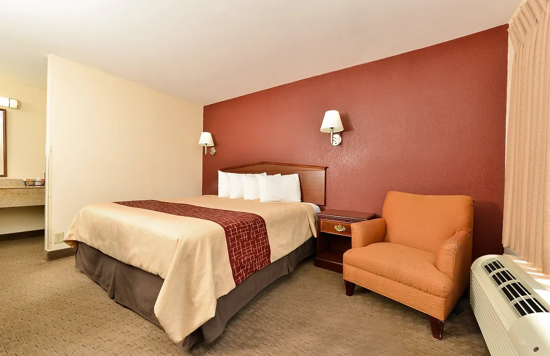Red Roof Inn Dalton-1