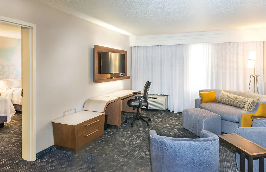 Courtyard By Marriott Nashville At Opryland-1