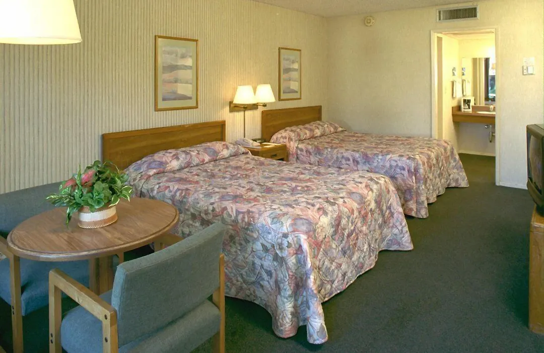 Ramada By Wyndham Modesto Yosemite Area-1