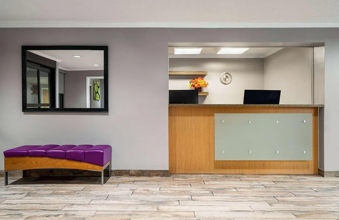 La Quinta By Wyndham Chicago Tinley Park-1
