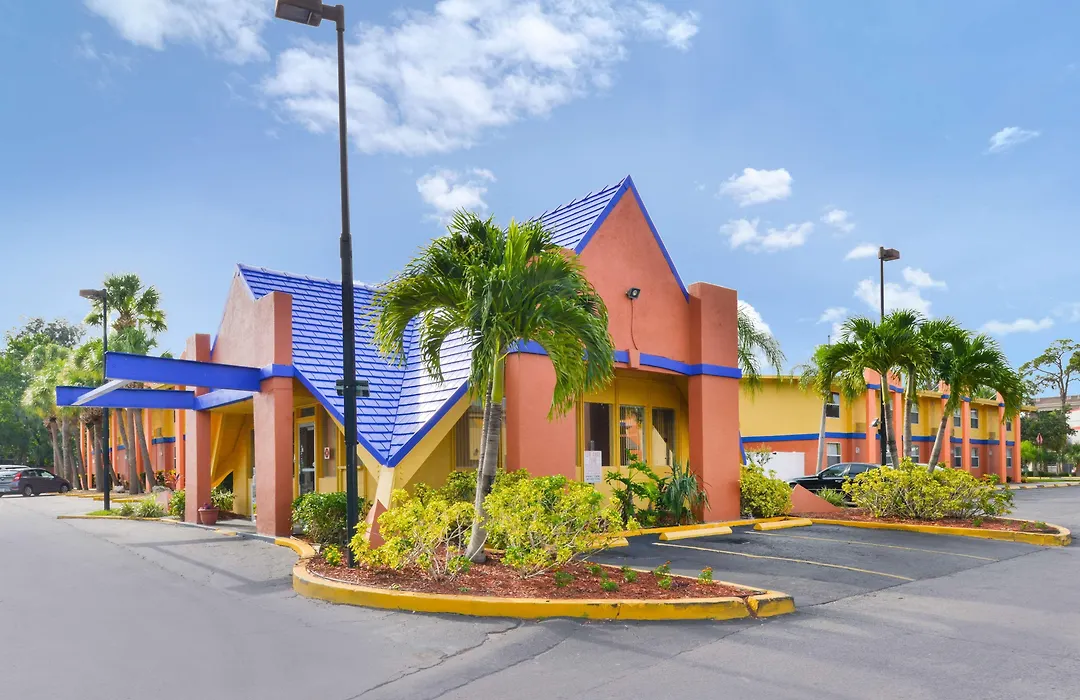 Americas Best Value Inn Sarasota-1