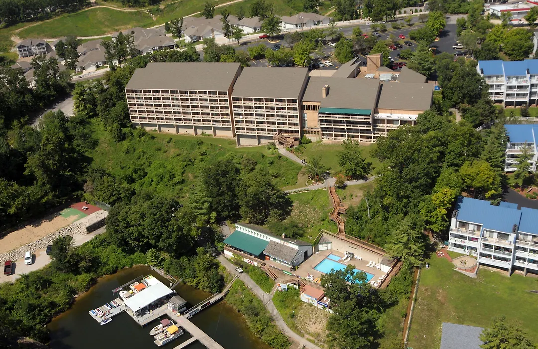Inn At Grand Glaize-1