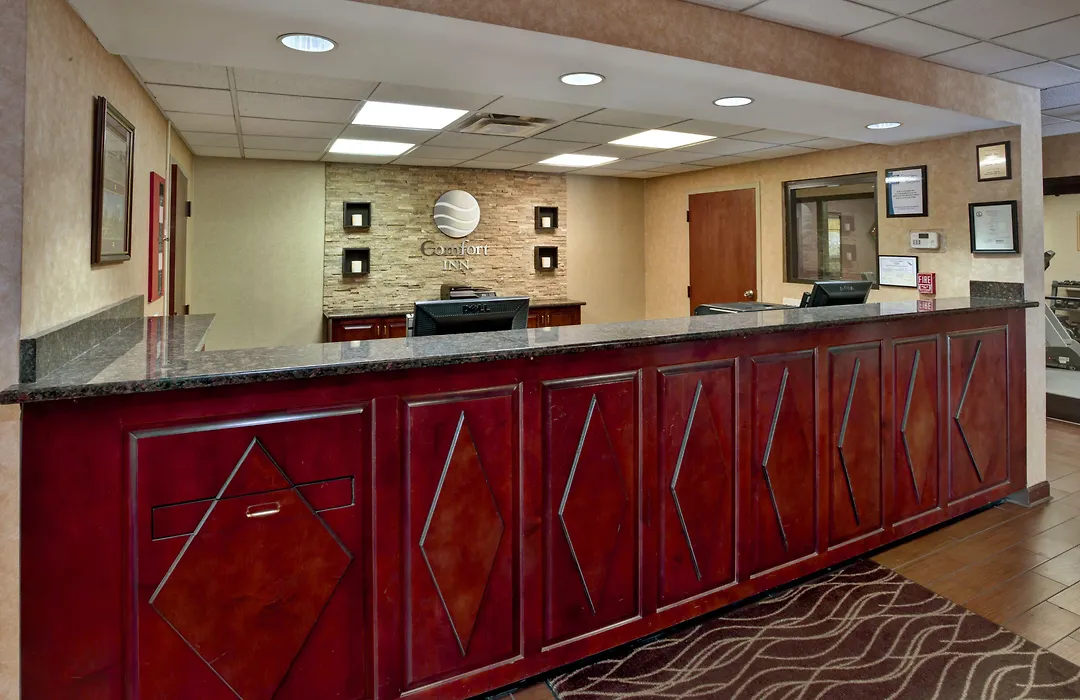 Spark By Hilton Waynesboro-1