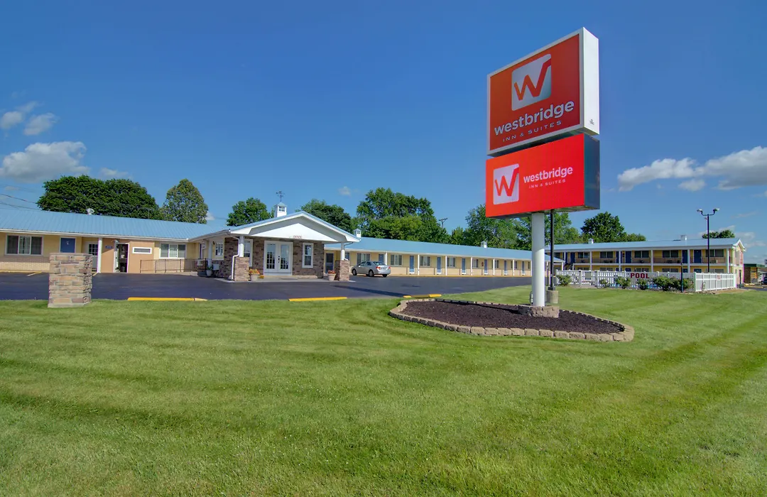 Westbridge Inn & Suites-1
