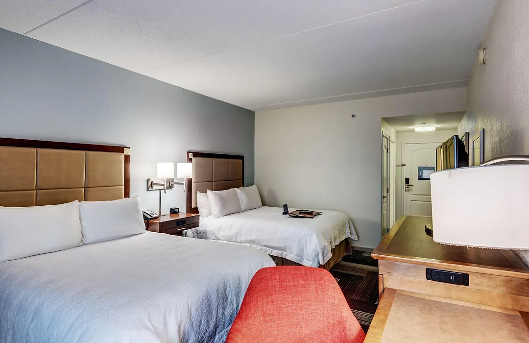Hampton Inn Pittsburgh-Monroeville-1