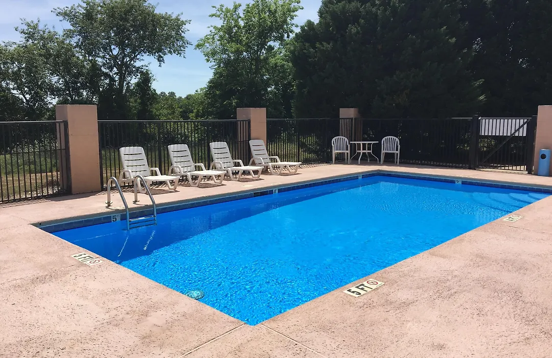 Rodeway Inn & Suites Dublin-1