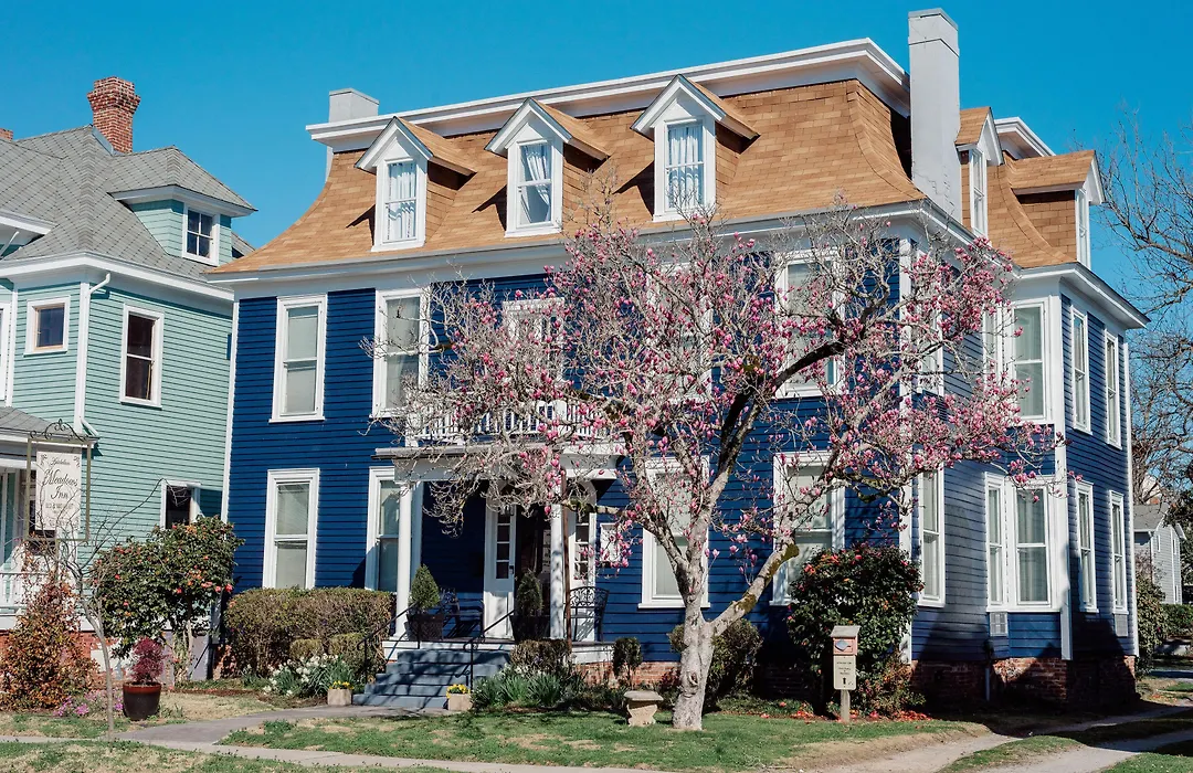 Meadows Inn-1