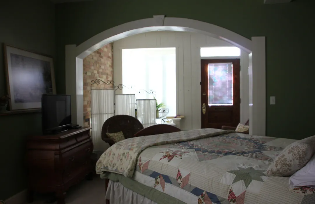 Hines Mansion-1