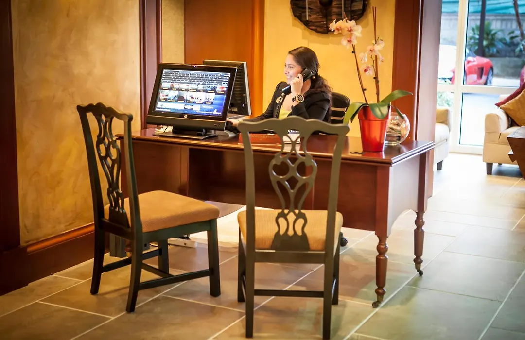 The Mutiny Luxury Suites Hotel-1