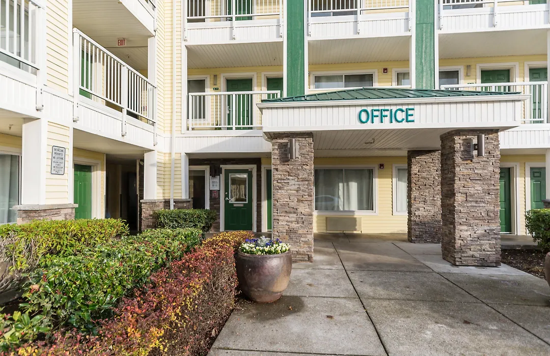 Hometowne Studios By Red Roof Seattle - Kent/Des Moines-1