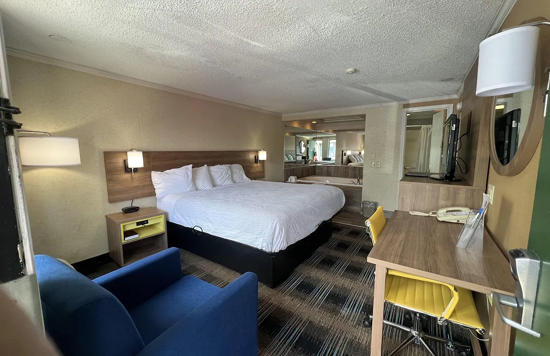 Days-Inn By Wyndham Liverpool-Syracuse-1