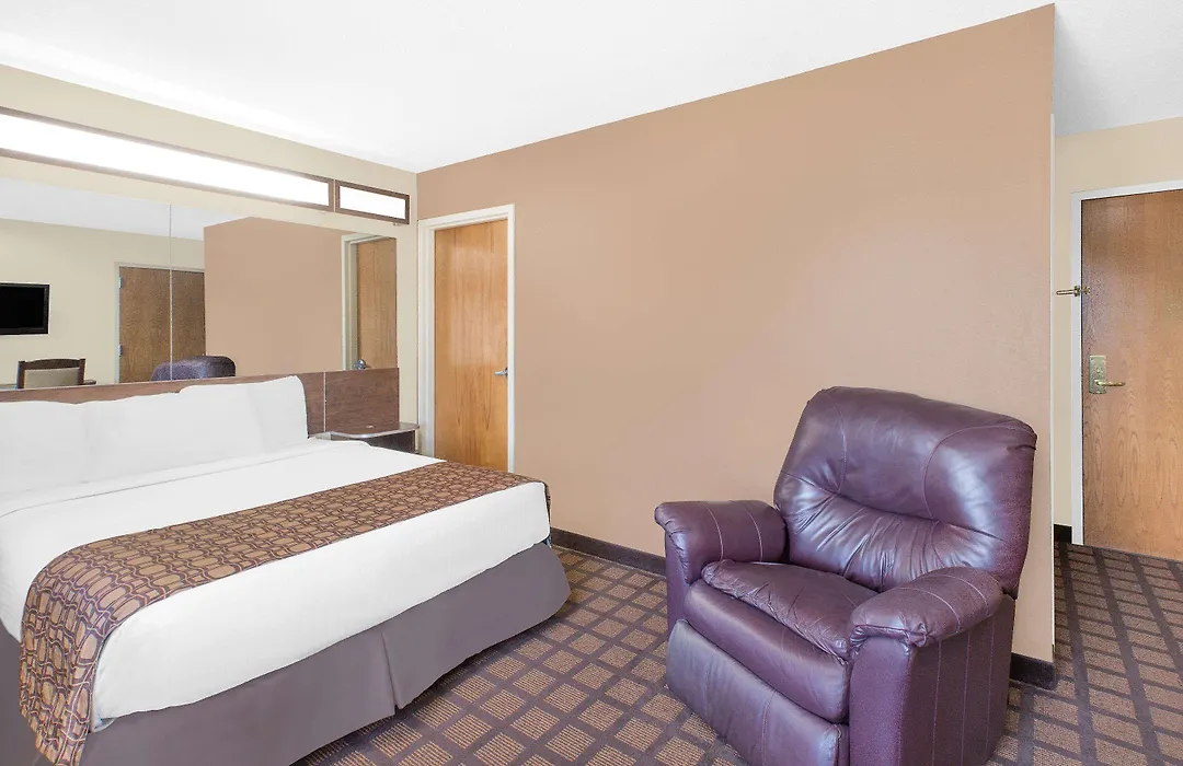 Microtel Inn & Suites By Wyndham Franklin-1