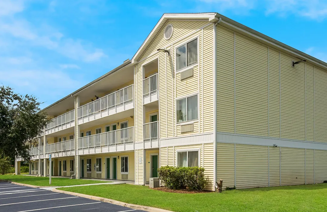 Hometowne Studios By Red Roof Orlando - Ucf Area-1