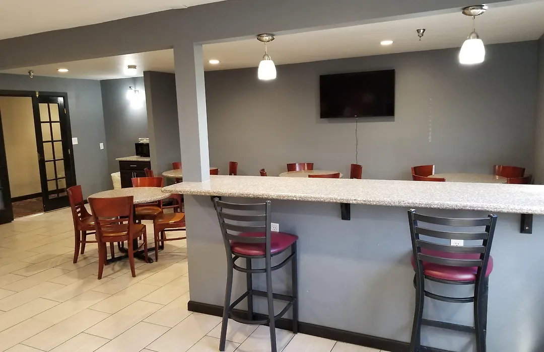 Super 8 By Wyndham Fort Collins-1