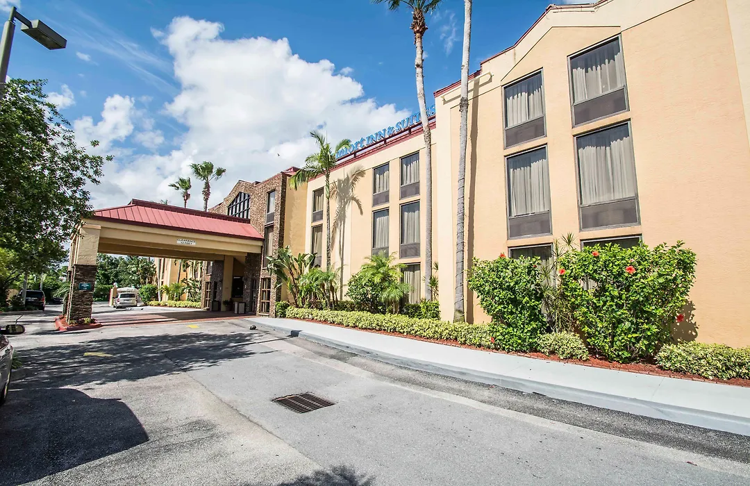 Comfort Inn & Suites Lantana - West Palm Beach South-1