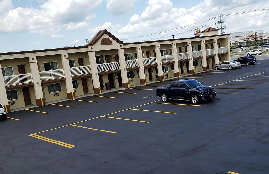 Days Inn By Wyndham Tonawanda/Buffalo-1