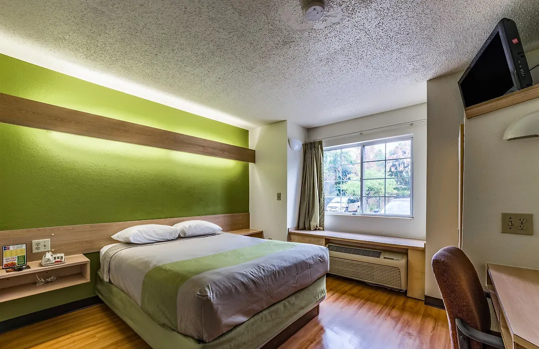 Motel 6-Charlotte, Nc - University-1