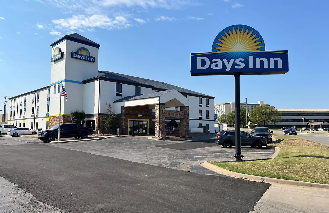 Days Inn By Wyndham Tulsa Central-1