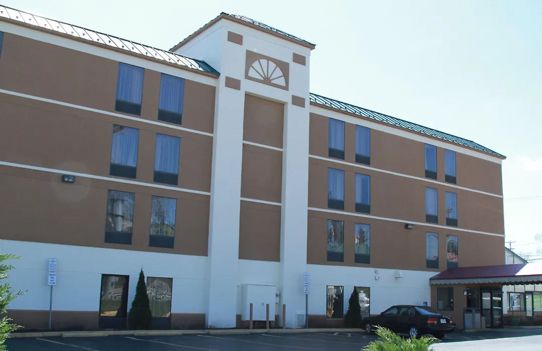 Spark By Hilton Wytheville East Main Street-1