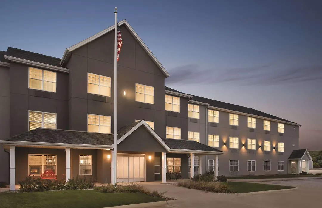 Country Inn & Suites By Radisson, Cedar Falls, Ia-1