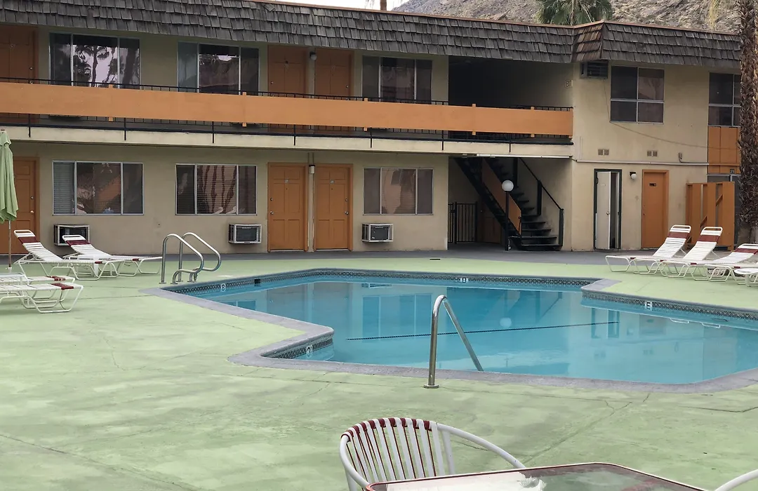 Desert Lodge-1