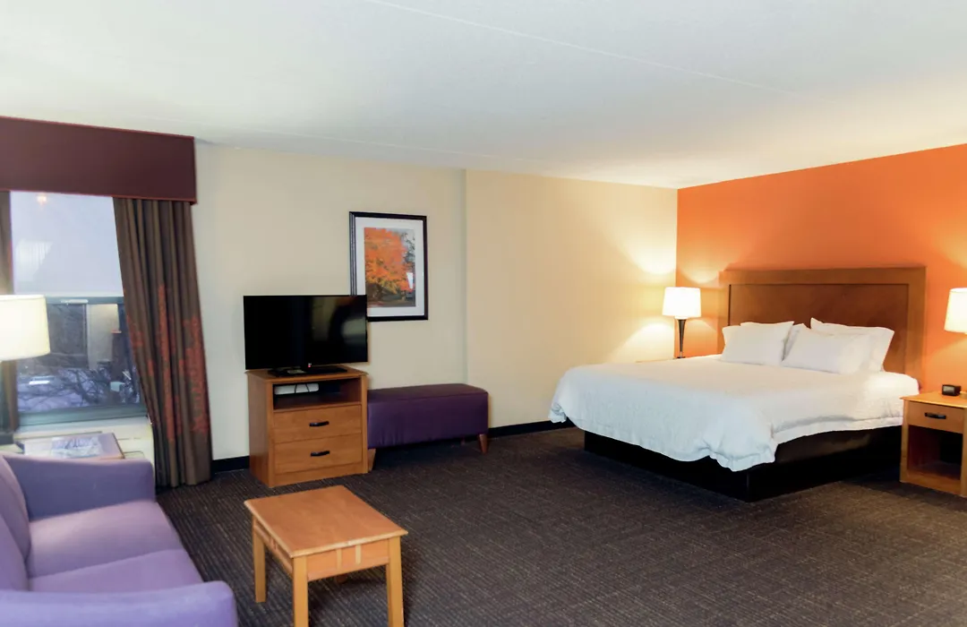 Hampton Inn Muskegon-1