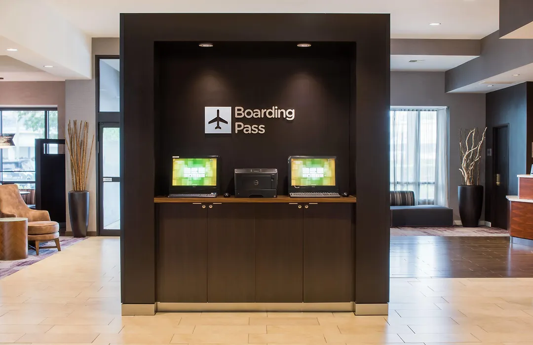 Courtyard By Marriott Seattle Federal Way-1