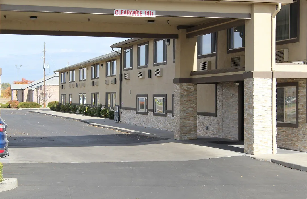 Red Lion Inn & Suites Ontario-1