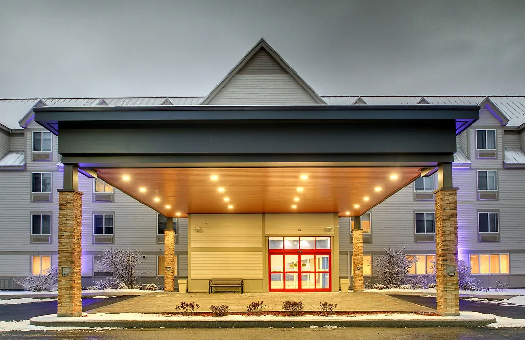 Holiday Inn Express & Suites - Lincoln East - White Mountains By Ihg-1