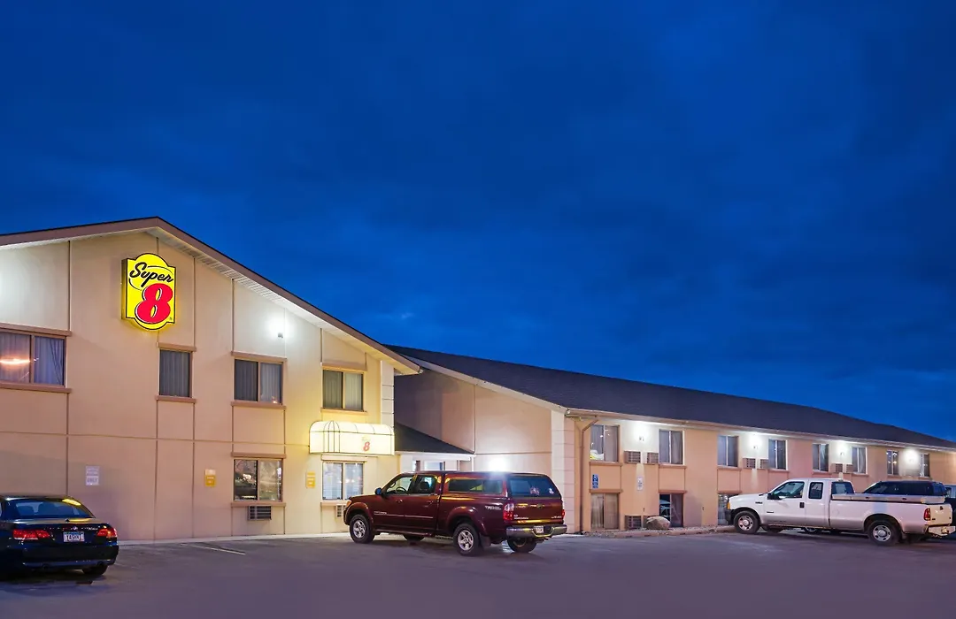 Super 8 By Wyndham Marshall Mn-1