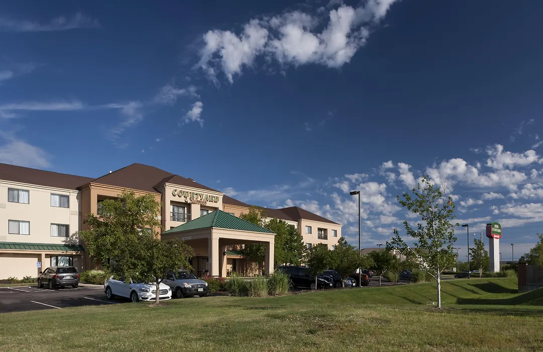 Courtyard By Marriott Wichita East-1