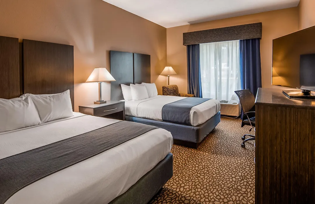 Comfort Inn & Suites Bradenton North I-75-1
