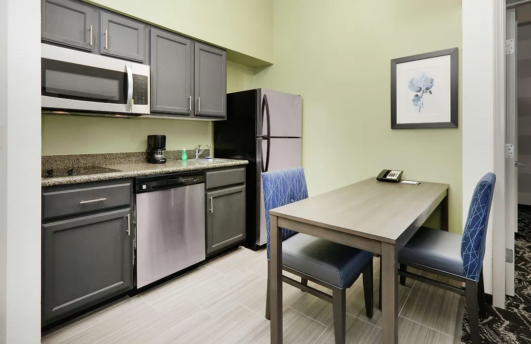 Homewood Suites By Hilton Saint Louis-Chesterfield-1