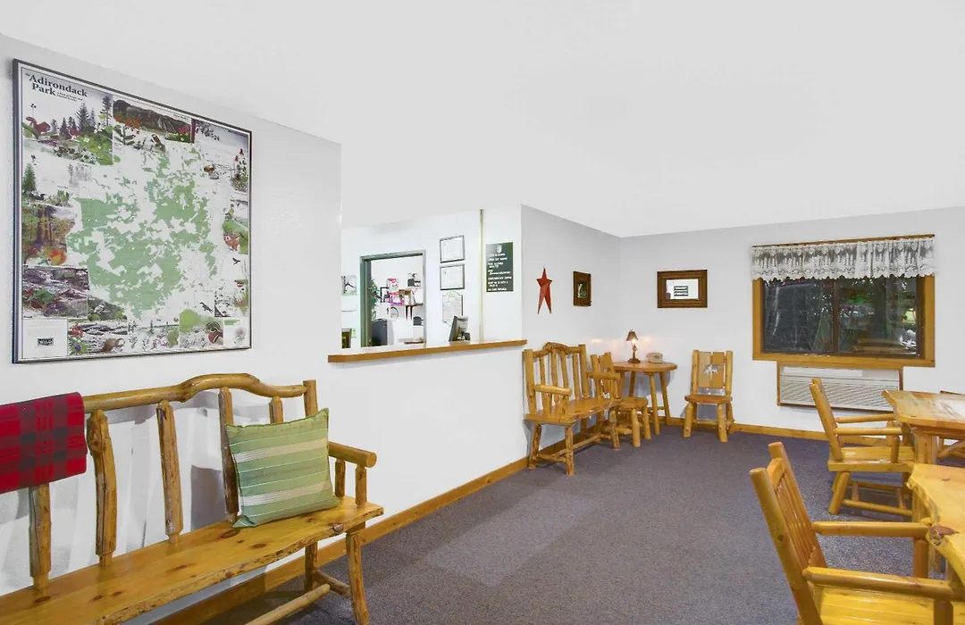 Super 8 By Wyndham Lake George/Warrensburg Area-1