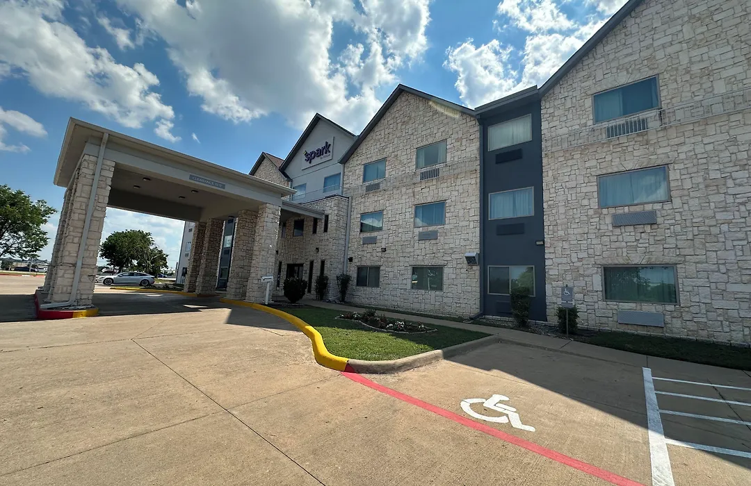 Spark By Hilton Round Rock-1