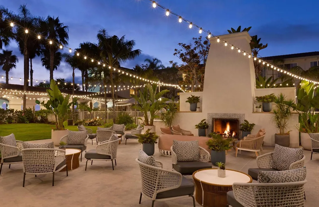 Hilton Garden Inn Carlsbad Beach-1
