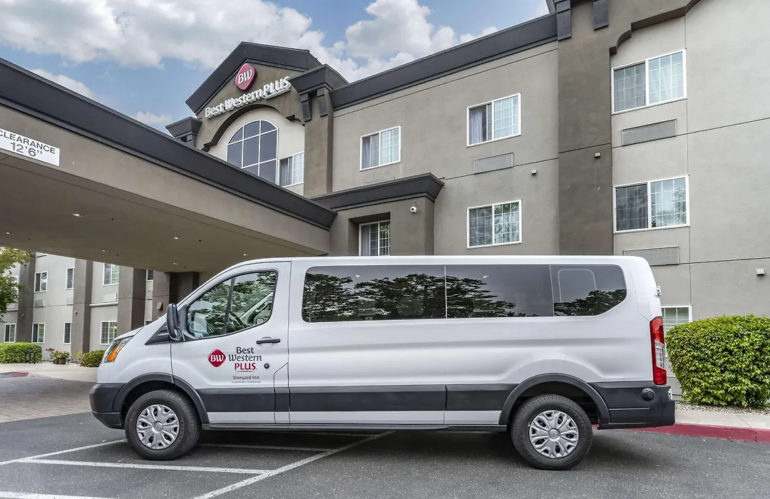 Best Western Plus Vineyard Inn-1