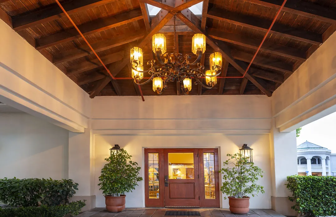 Clocktower Inn Ventura-1