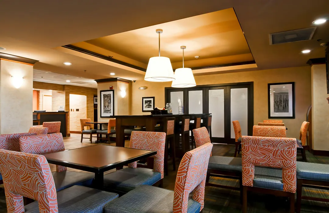 Hampton Inn Waldorf-1