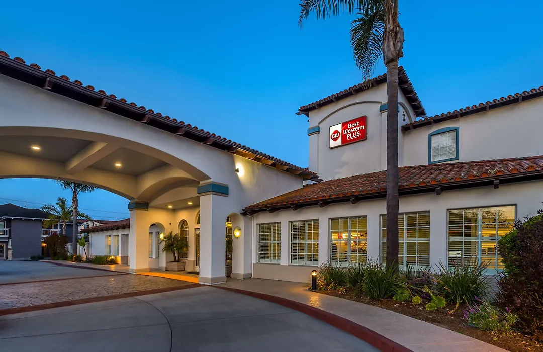 Best Western Plus Capitola By-The-Sea Inn & Suites-1