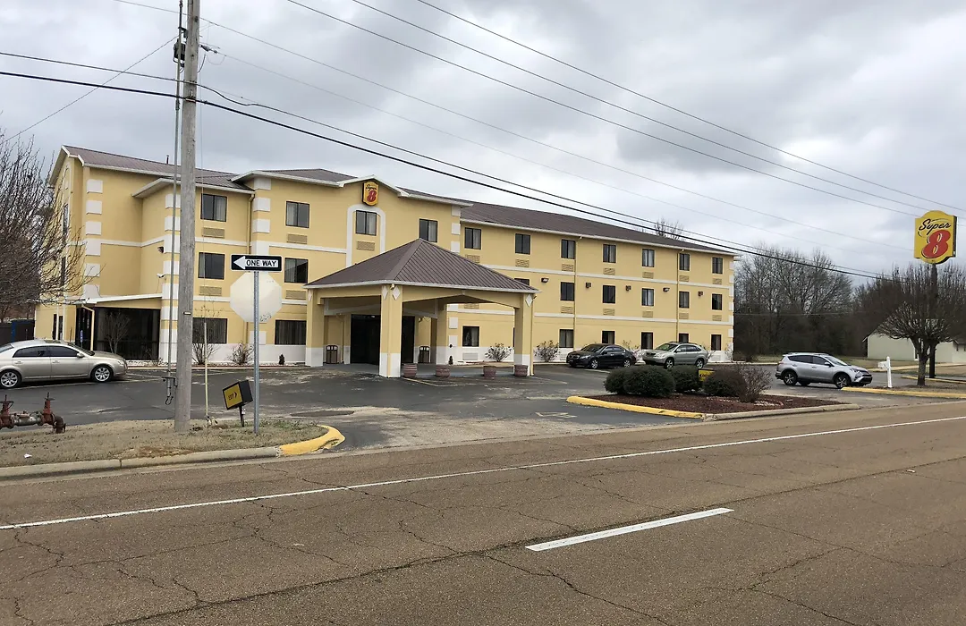 Super 8 By Wyndham Jackson Ridgeland-1