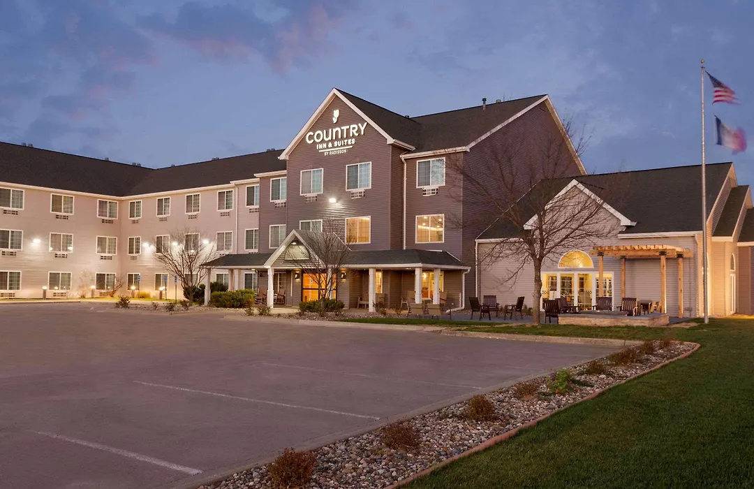 Country Inn & Suites By Radisson, Ames, Ia-1