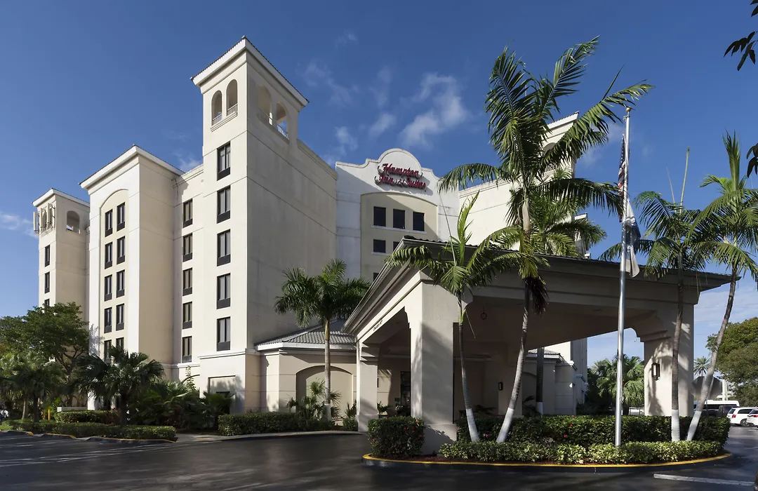 Hampton Inn & Suites Miami-Doral Dolphin Mall-1