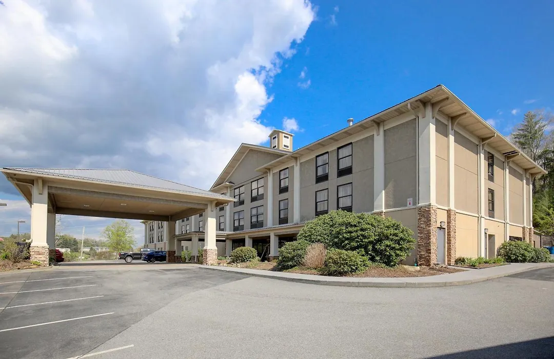 Quality Inn & Suites Boone - University Area-1
