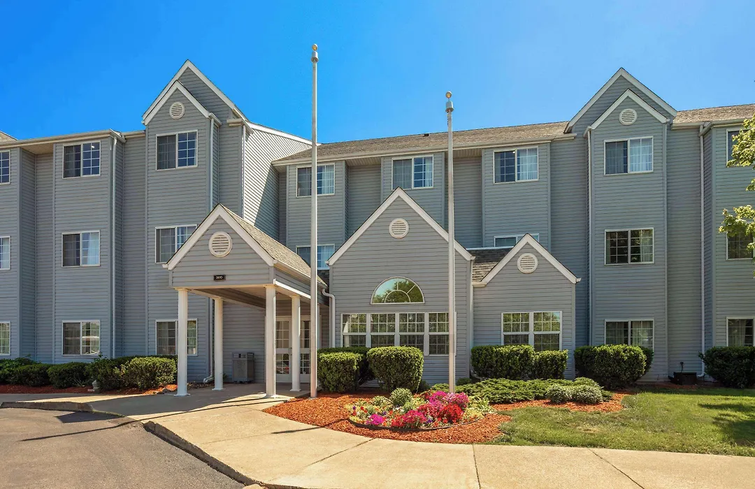 Microtel Inn & Suites By Wyndham Ann Arbor-1