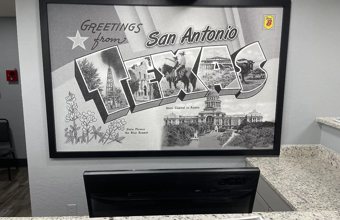 Super 8 By Wyndham San Antonio Downtown Ne-1