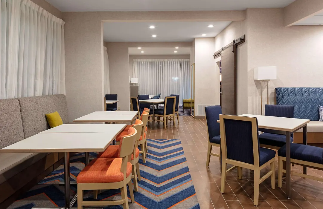 Hampton Inn Castle Rock-1